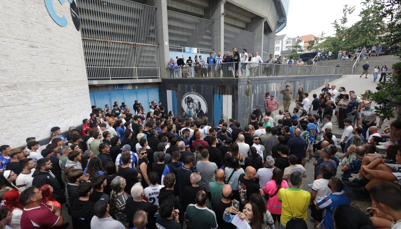 Asamblea de la Federación de Peñas en la Torre de Marathon
