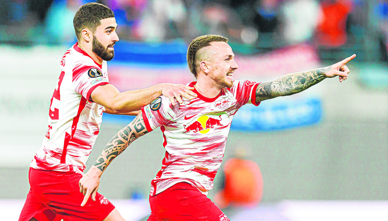 04 julio 2022Jose Tasende "Angelino" (RB Leipzig) celebrates after his goal 1-0 with Josko Gvardiol during the UEFA Europa League, Semi-finals, 1st leg football match between RB Leipzig and Rangers FC on April 28, 2022 at the Red Bull Arena in Leipzig, Germany - Photo Max Ellerbrake / firo Sportphoto / DPPIAFP7 28/04/2022 ONLY FOR USE IN SPAIN