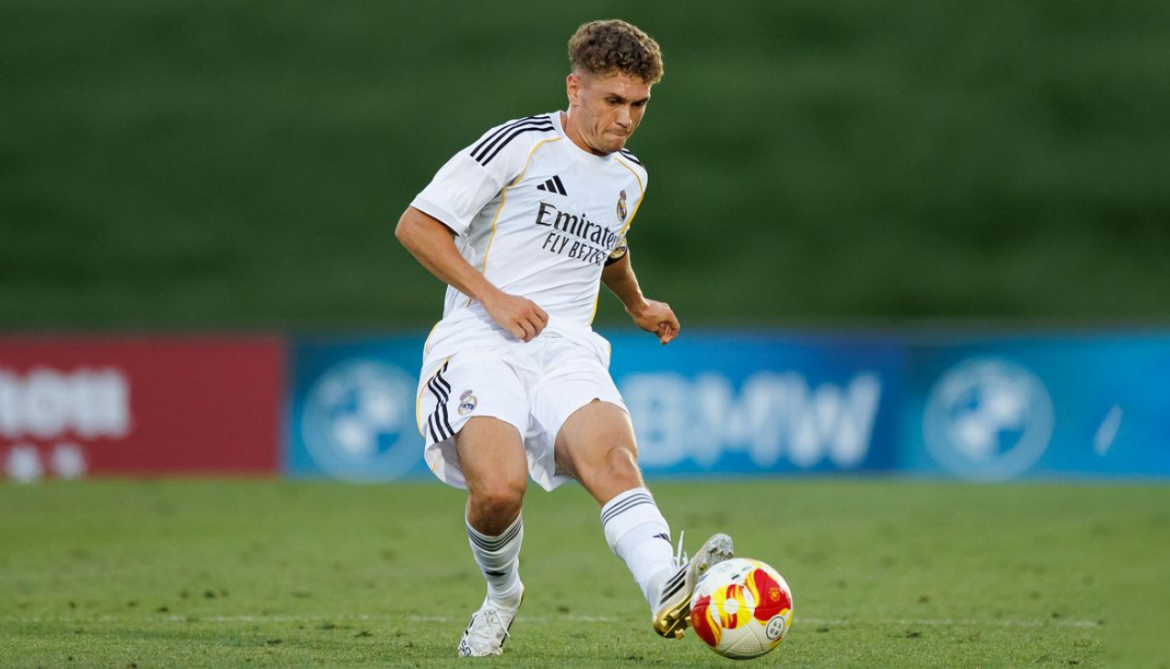 Manu Serrano durante un partido de a temporada pasada con el Castilla