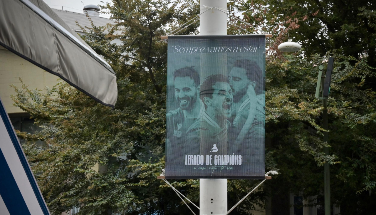 Cartel de la campaña de abonados del Liceo
