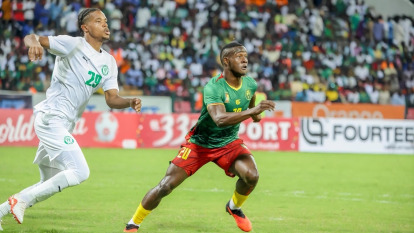 Bil Nsongo en el partido de su debut frente a ComorasBil Nsongo, con la selección de Camerún contra Comoras