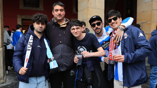 Miles de aficionados disfrutaron de una gran jornada de fútbol, tanto en la previa como en las gradas de El Molinón