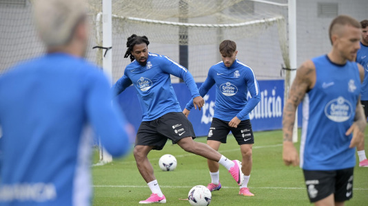 Primer entrenamiento de Adama Traoré en Abegondo