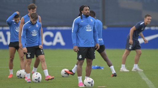 Primer entrenamiento de Adama Traoré en Abegondo