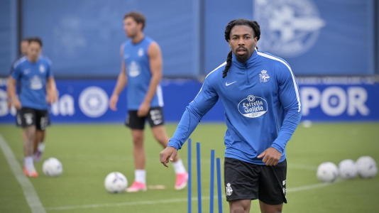 Primer entrenamiento de Adama Traoré en Abegondo