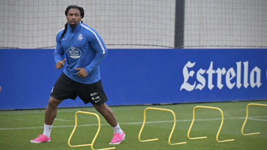 Primer entrenamiento de Adama Traoré en Abegondo