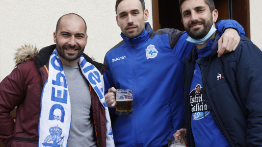 Aficionados del Depor en Matapiñonera @Alfaqui (5)