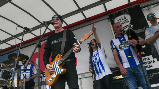 La fiesta del ascenso del Depor @ Mónica Arcay (1)