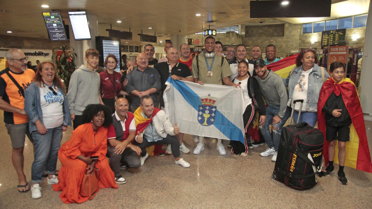 Bienvenida al medallista olímpico Enmanuel Reyes en A Coruña @ Quintana (4)
