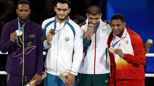 BRONCE de Enmanuel Reyes en boxeo @ EFE Mast Irham