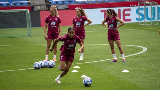 La seleccion española femenina en A Coruña @Carlota Blanco (5)