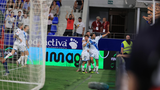 El Huesca debuta contra el Dépor en el Alcoraz y (93)