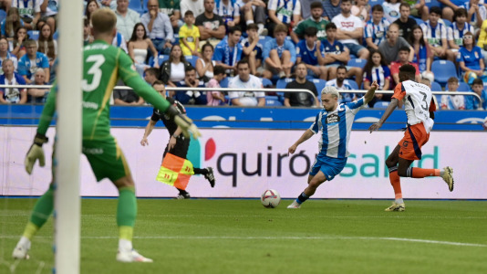 Debut del Depor ante el Oviedo @Javier Alborés (12)