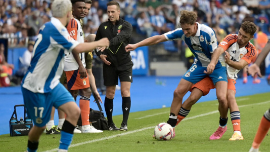 Debut del Depor ante el Oviedo @Javier Alborés (31)