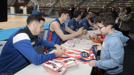 Entrenamiento a puerta abierta del Leyma en el Colisuem @Quintana (43)