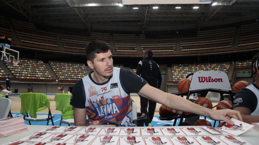 Entrenamiento a puerta abierta del Leyma en el Colisuem @Quintana (44)