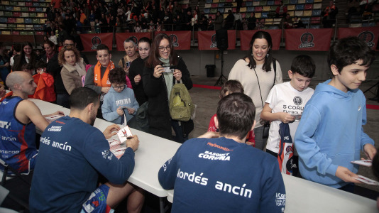 Entrenamiento a puerta abierta del Leyma en el Colisuem @Quintana (47)
