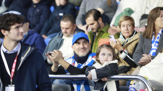 Aficionados del Deportivo y la Cultural Leonesa en Riazor