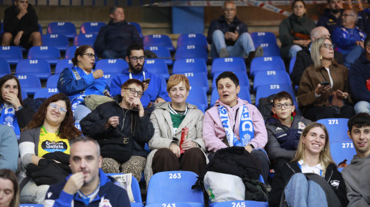 Más de 25.000 aficionados asistieron a Riazor para ver el Deportivo-Cultural