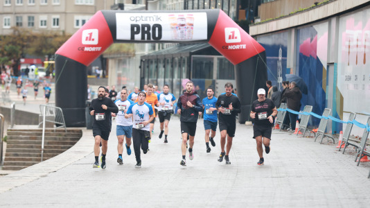 Miles de personas corrieron en la prueba, que batió su récord de participación y contó con el patrocinio de DxT Campeón