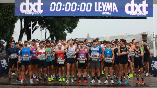 Miles de personas corrieron en la prueba, que batió su récord de participación y contó con el patrocinio de DxT Campeón