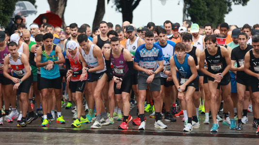 Miles de personas corrieron en la prueba, que batió su récord de participación y contó con el patrocinio de DxT Campeón