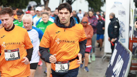 Miles de personas corrieron en la prueba, que batió su récord de participación y contó con el patrocinio de DxT Campeón