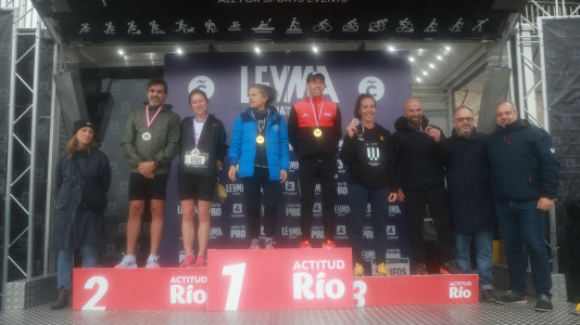 Miles de personas corrieron en la prueba, que batió su récord de participación y contó con el patrocinio de DxT Campeón