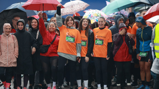 Miles de personas corrieron en la prueba, que batió su récord de participación y contó con el patrocinio de DxT Campeón