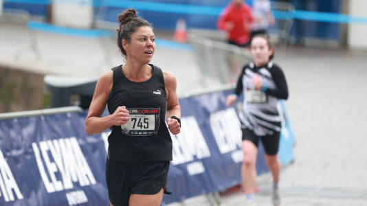 Miles de personas corrieron en la prueba, que batió su récord de participación y contó con el patrocinio de DxT Campeón