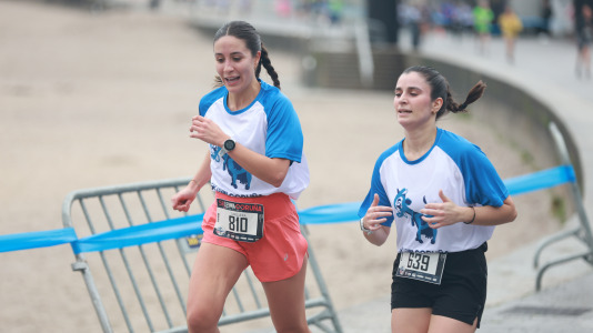 Miles de personas corrieron en la prueba, que batió su récord de participación y contó con el patrocinio de DxT Campeón