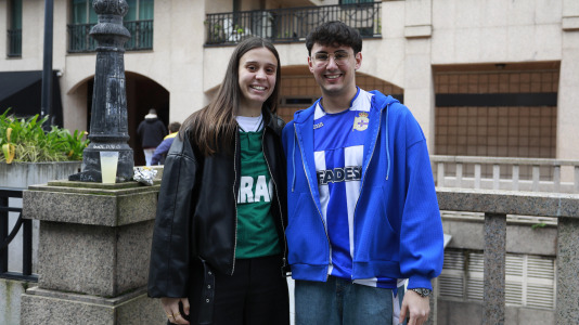 La hinchada blanquiazul, que llevaba más de dos meses sin celebrar una victoria en casa, sufrió con el equipo y le empujó hasta el final para sumar los tres puntos ante los manchegos