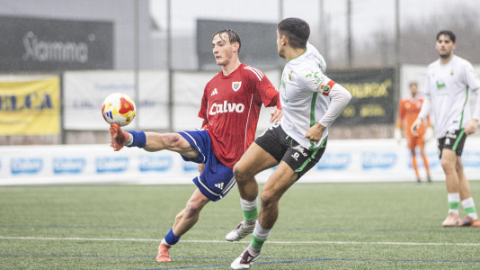 Bergantiños y Rayo Cantabria protagonizaron un partido con muchos goles en As Eiroas