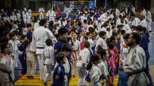 800 escolares se dan cita en el Palacio de los Deportes de Riazor