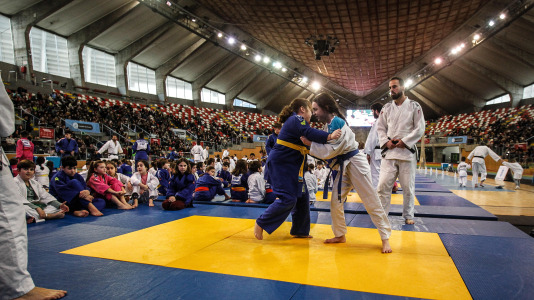 800 escolares se dan cita en el Palacio de los Deportes de Riazor