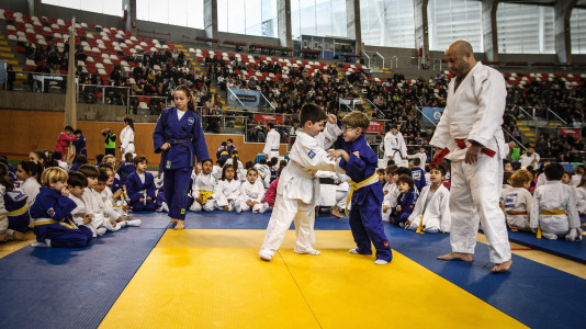 800 escolares se dan cita en el Palacio de los Deportes de Riazor