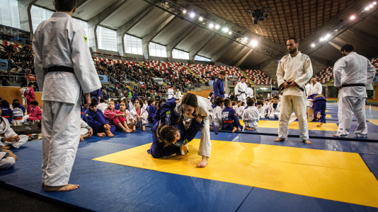 800 escolares se dan cita en el Palacio de los Deportes de Riazor