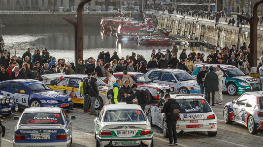 Iván Ares fue el más rápido del novedoso tramo urbano, con el Castillo de San Antón de fondo