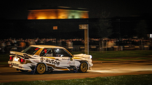 Iván Ares fue el más rápido del novedoso tramo urbano, con el Castillo de San Antón de fondo