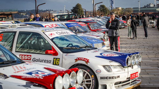 Iván Ares fue el más rápido del novedoso tramo urbano, con el Castillo de San Antón de fondo