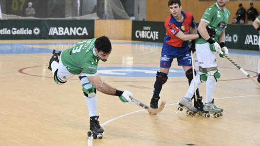 Cita solidaria, ánimo en las gradas y mucha tensión sobre la pista en el duelo entre primero y segundo