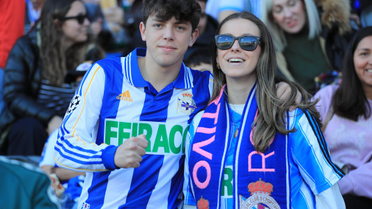 Cientos de seguidores blanquiazules vivieron una montaña rusa de emociones que terminó con final feliz y con los tres puntos rumbo a A Coruña