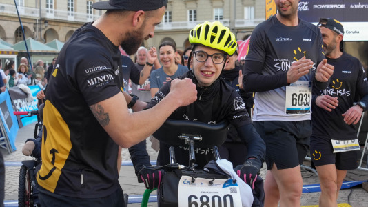 Miles de participantes formaron parte del Medio Maratón y la carrera 5K este domingo en la ciudad herculina