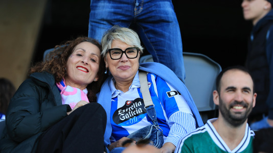 Cientos de seguidores blanquiazules vivieron una montaña rusa de emociones que terminó con final feliz y con los tres puntos rumbo a A Coruña