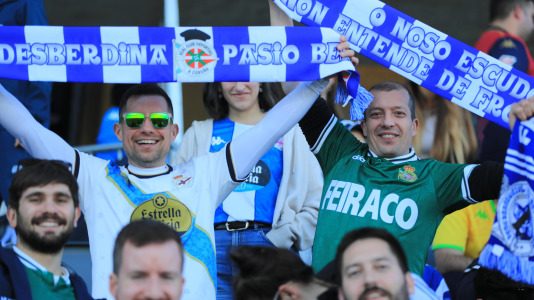 Cientos de seguidores blanquiazules vivieron una montaña rusa de emociones que terminó con final feliz y con los tres puntos rumbo a A Coruña