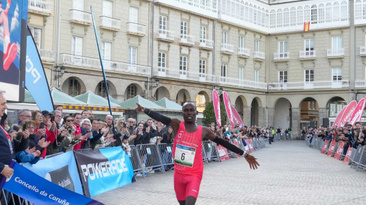 Miles de participantes formaron parte del Medio Maratón y la carrera 5K este domingo en la ciudad herculina