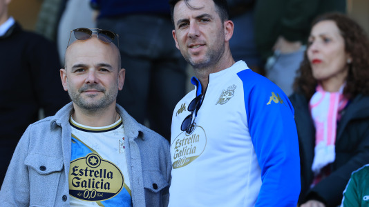 Cientos de seguidores blanquiazules vivieron una montaña rusa de emociones que terminó con final feliz y con los tres puntos rumbo a A Coruña