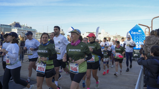 Miles de participantes formaron parte del Medio Maratón y la carrera 5K este domingo en la ciudad herculina