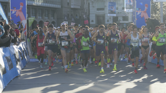 Miles de participantes formaron parte del Medio Maratón y la carrera 5K este domingo en la ciudad herculina
