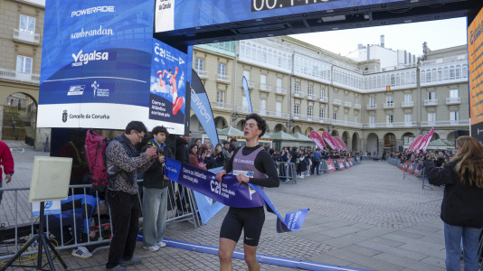 Miles de participantes formaron parte del Medio Maratón y la carrera 5K este domingo en la ciudad herculina